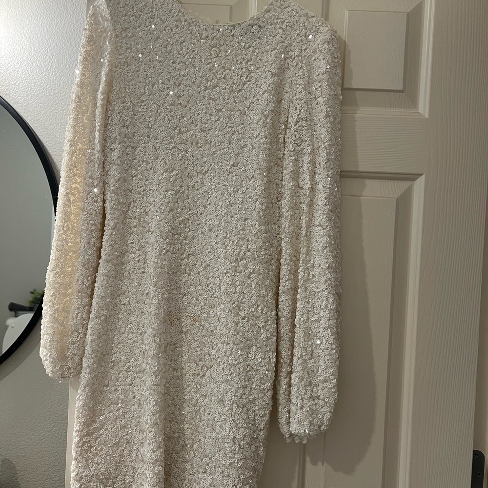 Short white sequin long sleeve dress